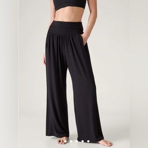 Athleta Studio Wide Leg Pants XS Tall Black
